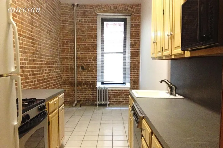 New York City Real Estate | View 161 East 81st Street, 1-W | 1 Bed, 1 Bath | View 1