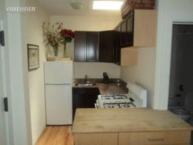 New York City Real Estate | View 221 Berkeley Place, 4R | 1 Bed, 1 Bath | View 1