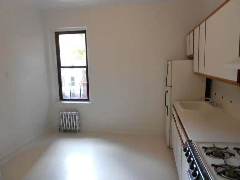New York City Real Estate | View 417 40th Street, B11 | 1 Bed, 1 Bath | View 1