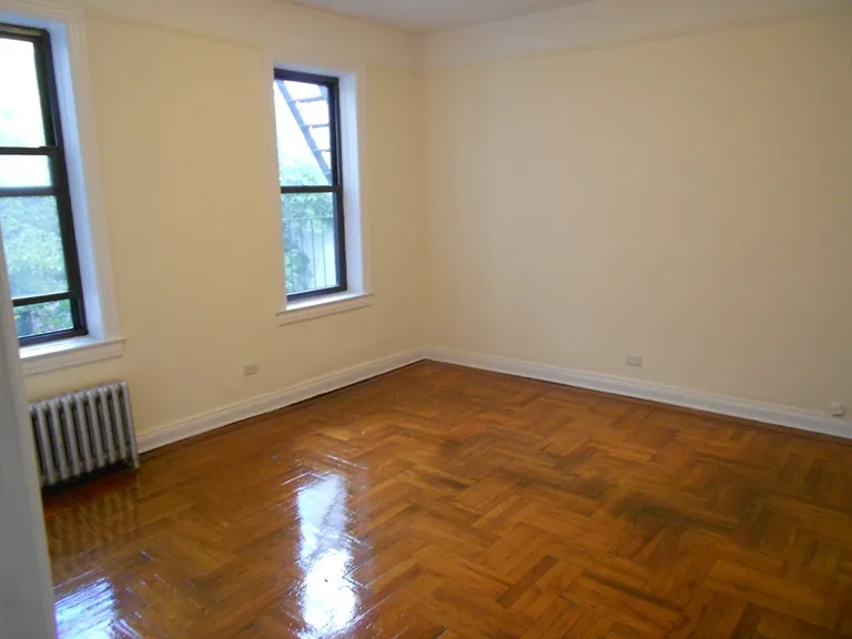 New York City Real Estate | View 417 40th Street, B11 | room 4 | View 5