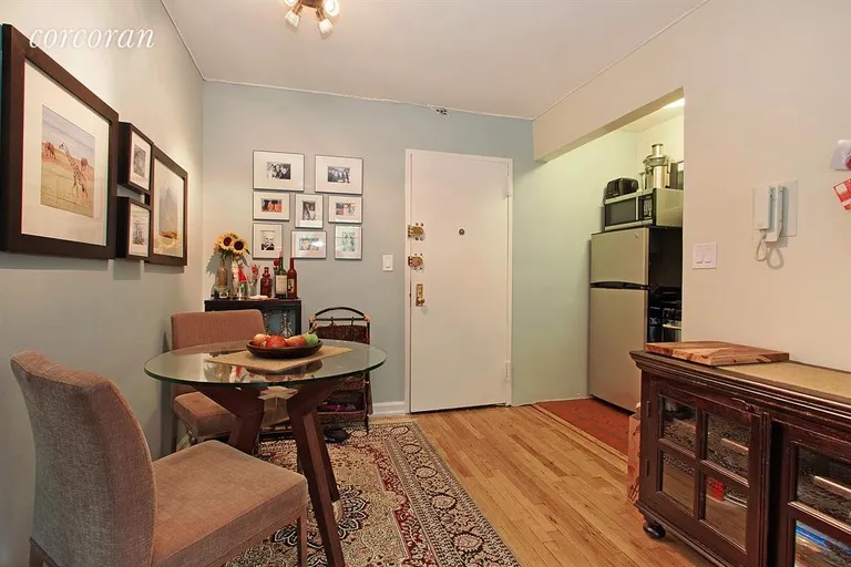 New York City Real Estate | View 250 West 15th Street, 2A | Kitchen | View 2