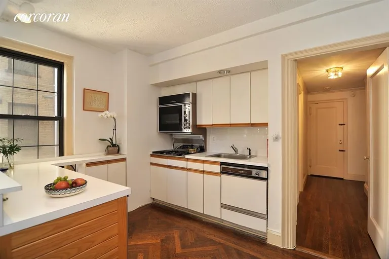 New York City Real Estate | View 400 East 59th Street, 9H | Open Kitchen with Dishwasher | View 4