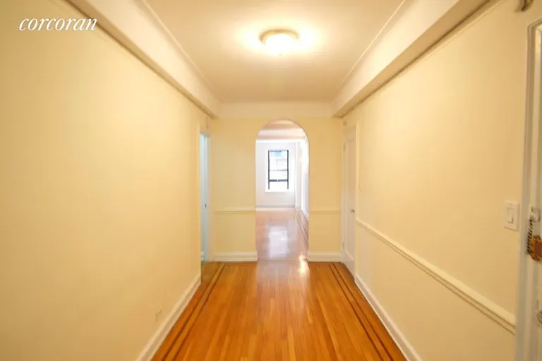 New York City Real Estate | View 201 West 77th Street, 2F | room 1 | View 2