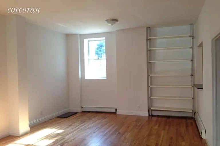 New York City Real Estate | View 111 Bedford Avenue, BACKHOUSE | room 1 | View 2