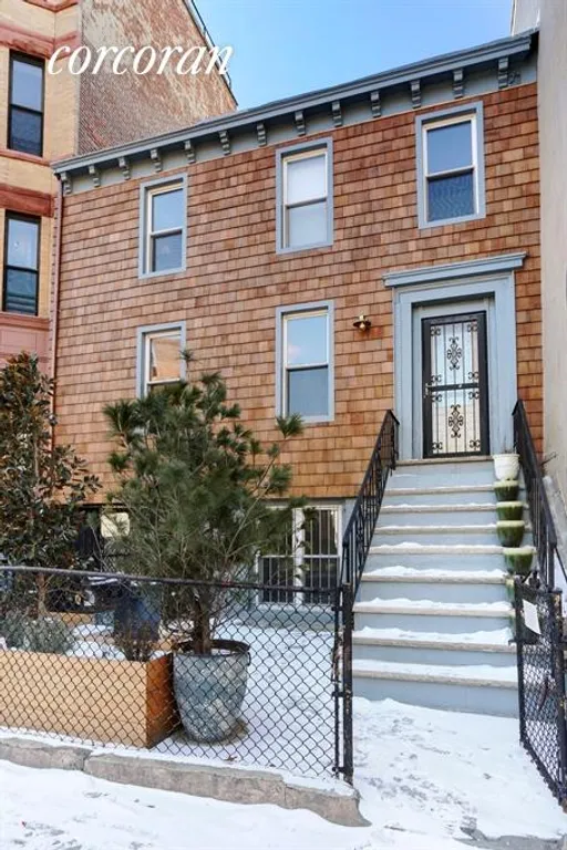 New York City Real Estate | View 26 Claver Place, 1 | Clinton Hill cottage with views east | View 6