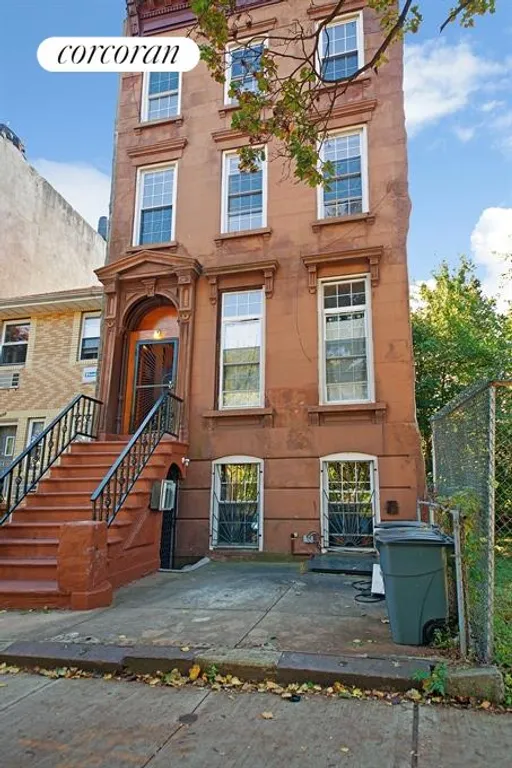 New York City Real Estate | View 628 Greene Avenue, 1A | 2 Beds, 1 Bath | View 1