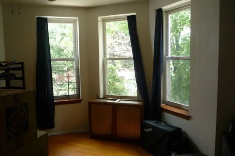 New York City Real Estate | View 725 Greenwood Avenue, 2 | room 2 | View 3