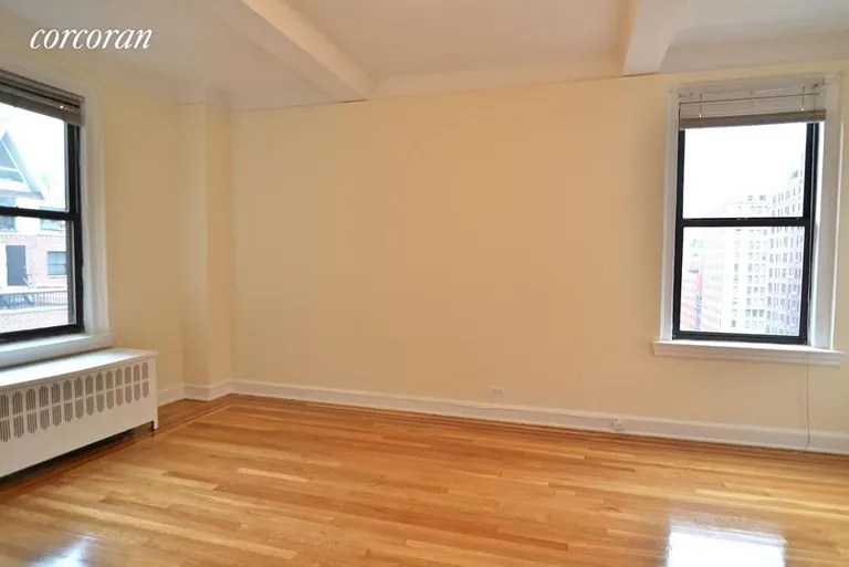 New York City Real Estate | View 201 West 77th Street, 8A | room 2 | View 3