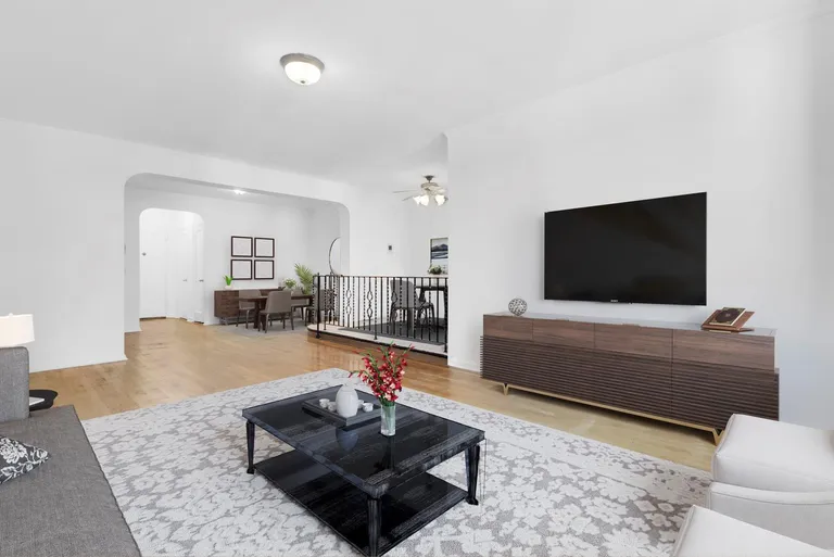 New York City Real Estate | View 1350 Ocean Parkway, 4E | 2 Beds, 2 Baths | View 1