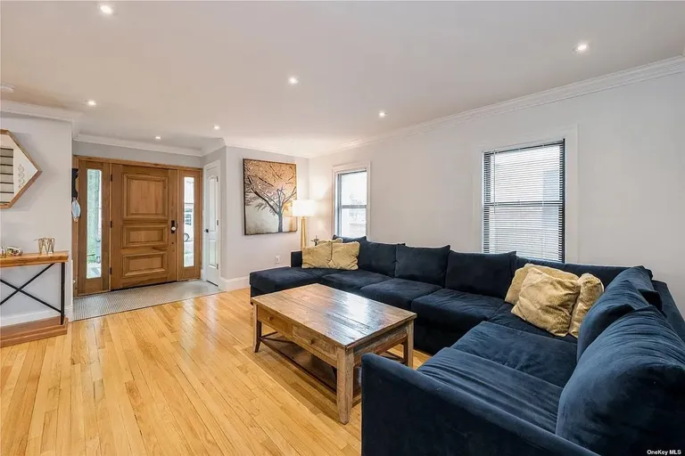 New York City Real Estate | View 143-25 Hoover Avenue, Townhouse | Photo (RPX) | View 3