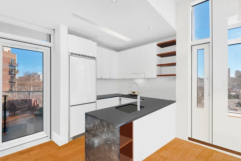 New York City Real Estate | View 10-17 Jackson Avenue, 3C | 2 Beds, 2 Baths | View 1