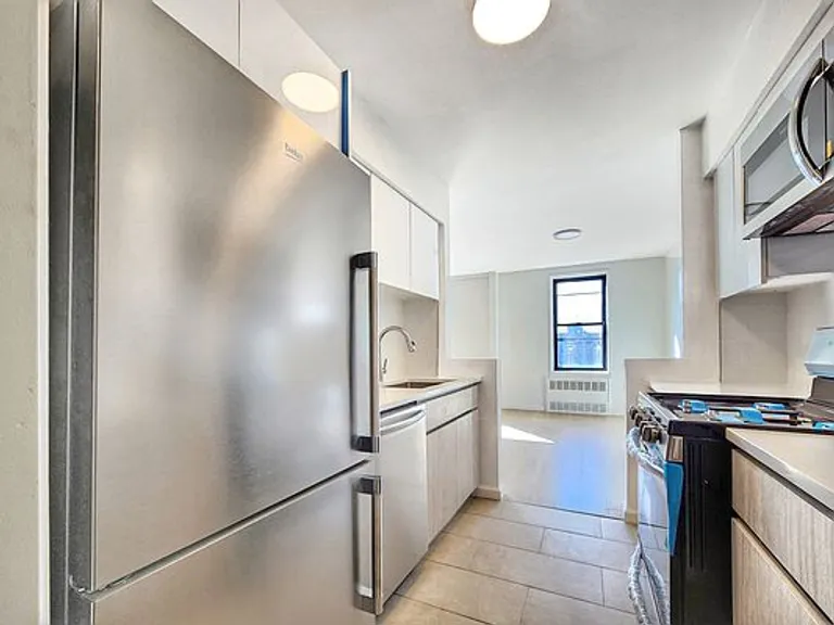 New York City Real Estate | View 53-11 90th Street, 7F | 1 Bed, 1 Bath | View 1