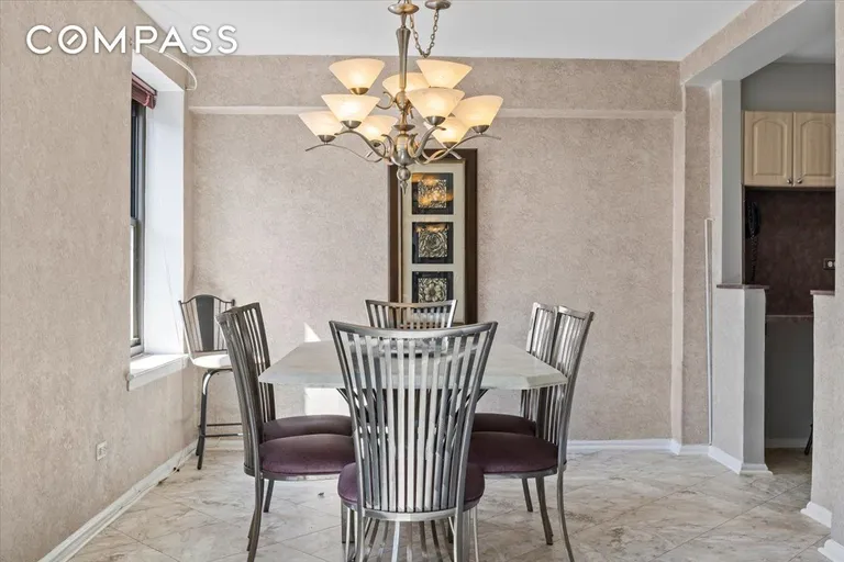 New York City Real Estate | View 85-10 151st Avenue, 4J | Photo (RPX) | View 10