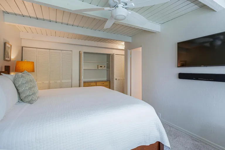 Hawaii Real Estate | View 5280 KA HAKU RD, #8 | room 17 | View 18