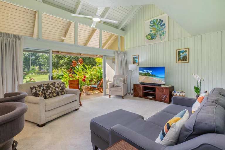Hawaii Real Estate | View 5280 KA HAKU RD, #8 | room 3 | View 4
