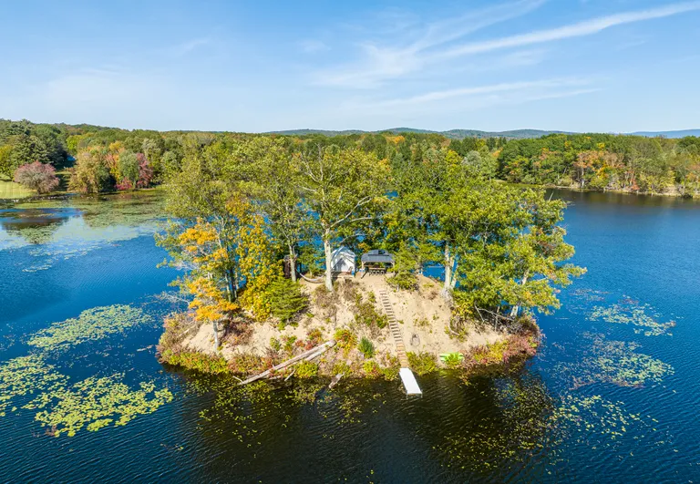 71 Lake Shore Drive, Pine Plains, NY 12581 Property for sale