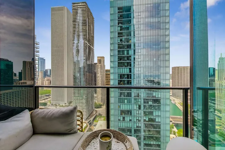 New York City Real Estate | View 363 E Wacker, 2802 | room 12 | View 13