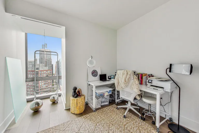 New York City Real Estate | View 363 E Wacker, 2802 | room 26 | View 27