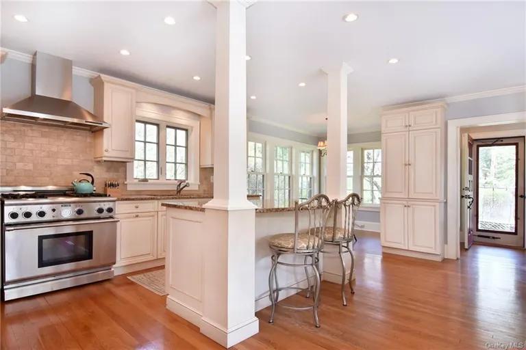 New York City Real Estate | View 244 Palisade Avenue | room 9 | View 10