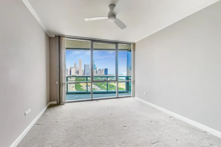 New York City Real Estate | View 1201 S Prairie, 2402 | room 15 | View 16