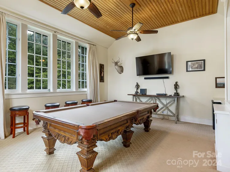 Charlotte Real Estate | View 380 Pine Ridge | room 12 | View 13