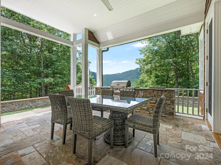 Charlotte Real Estate | View 380 Pine Ridge | room 13 | View 14