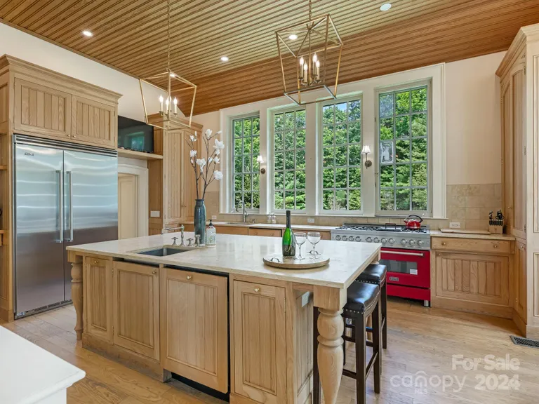 Charlotte Real Estate | View 380 Pine Ridge | room 9 | View 10