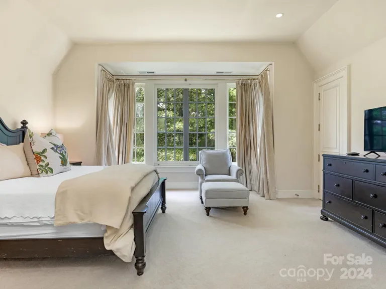 Charlotte Real Estate | View 380 Pine Ridge | room 22 | View 23