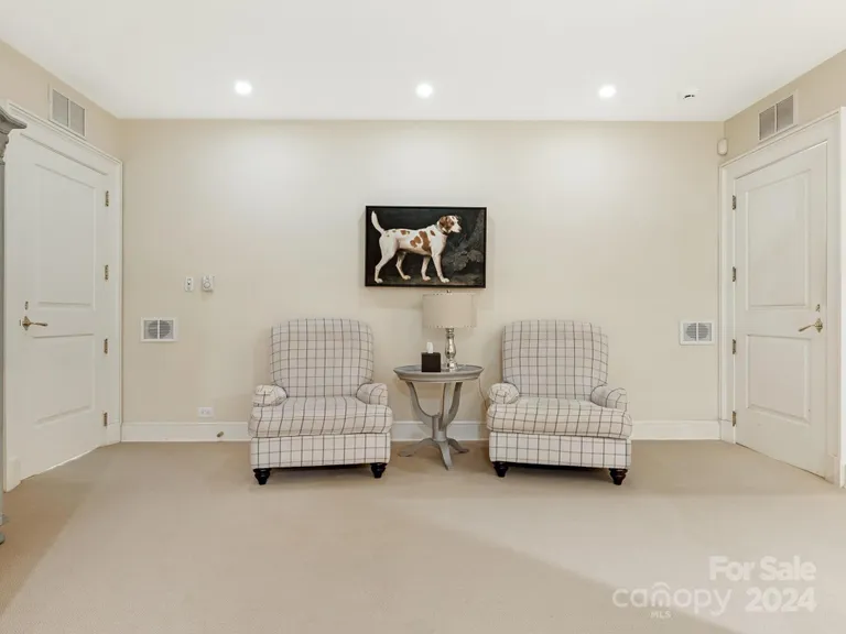 Charlotte Real Estate | View 380 Pine Ridge | room 27 | View 28
