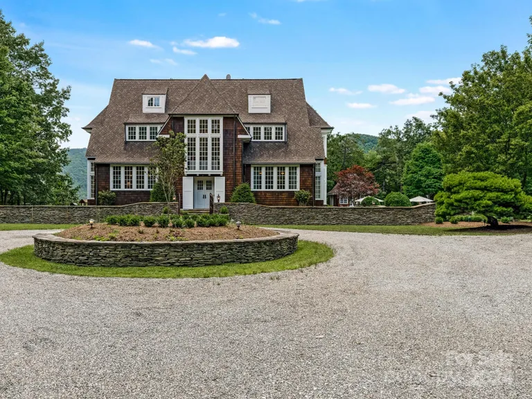 Charlotte Real Estate | View 380 Pine Ridge | room 44 | View 45