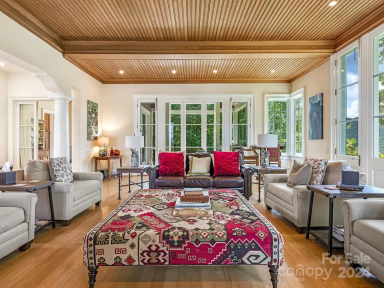 Charlotte Real Estate | View 380 Pine Ridge | room 8 | View 9