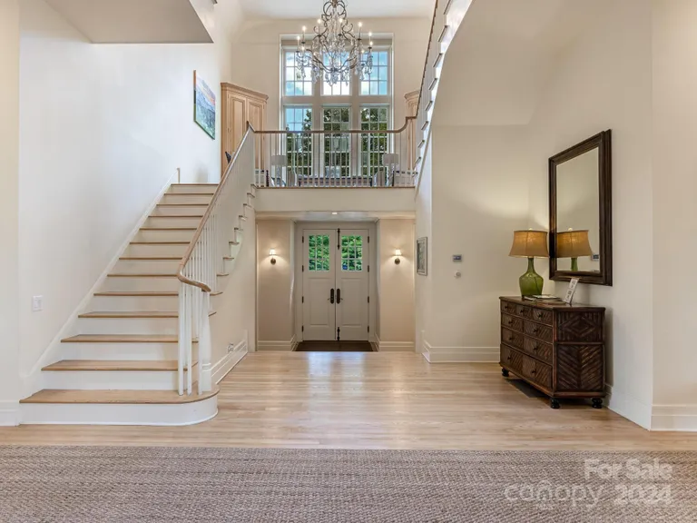 Charlotte Real Estate | View 380 Pine Ridge | room 4 | View 5