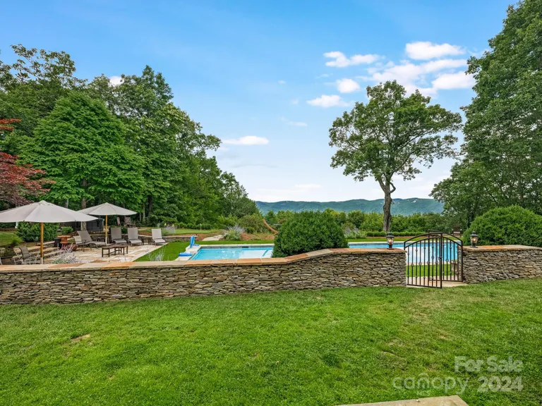 Charlotte Real Estate | View 380 Pine Ridge | room 33 | View 34