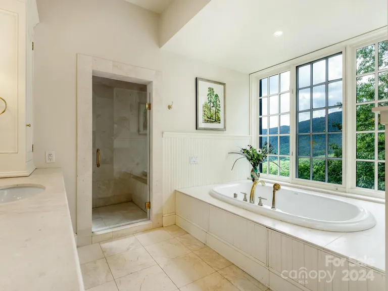 Charlotte Real Estate | View 380 Pine Ridge | room 20 | View 21
