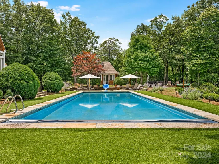 Charlotte Real Estate | View 380 Pine Ridge | room 34 | View 35