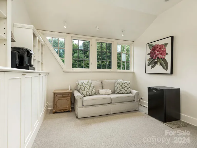 Charlotte Real Estate | View 380 Pine Ridge | room 19 | View 20