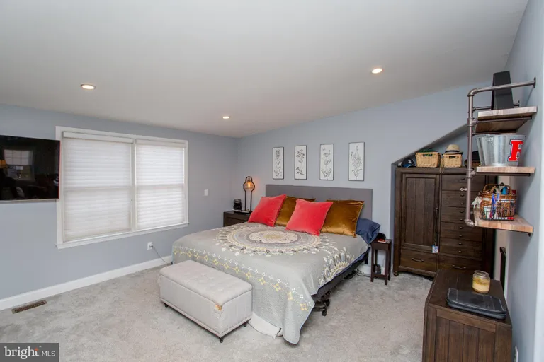 Central NJ/Bucks County, PA Real Estate | View 16 S Union St | room 21 | View 22