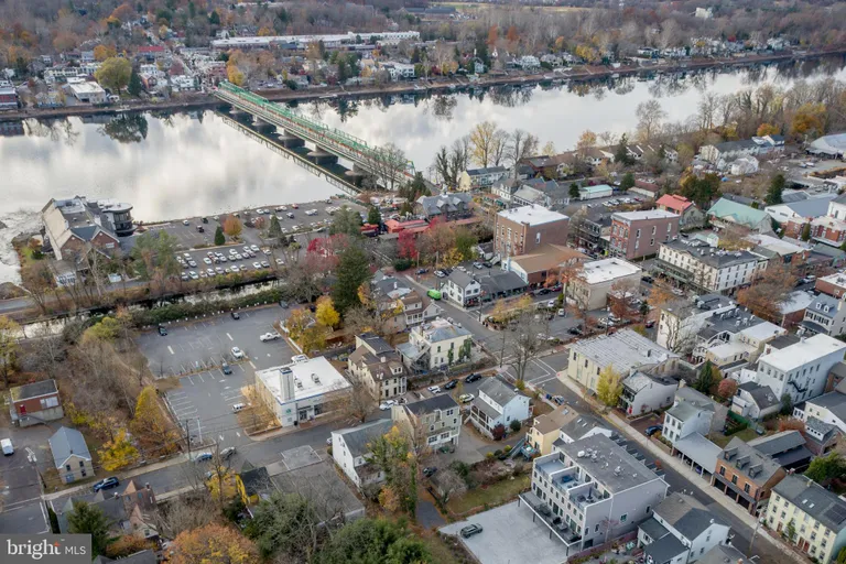 Central NJ/Bucks County, PA Real Estate | View 16 S Union St | room 48 | View 49