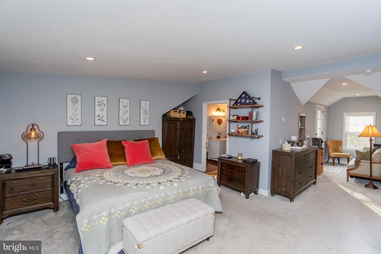 Central NJ/Bucks County, PA Real Estate | View 16 S Union St | room 20 | View 21