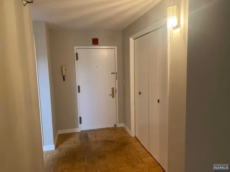New York City Real Estate | View 316 Prospect Avenue Unit# 4B | room 2 | View 3