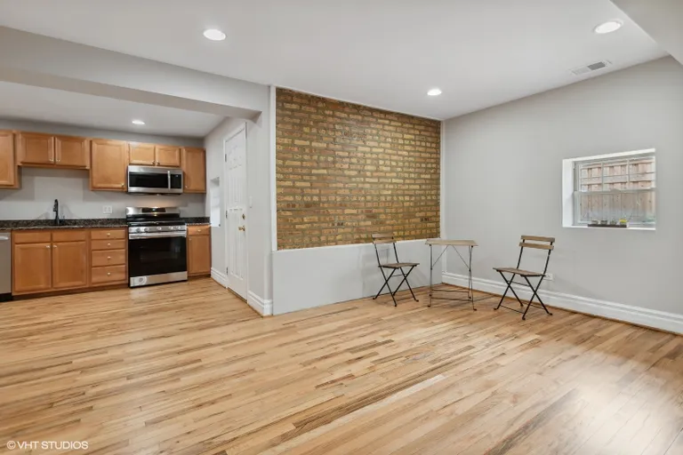 New York City Real Estate | View 2546 W George, G | room 4 | View 5