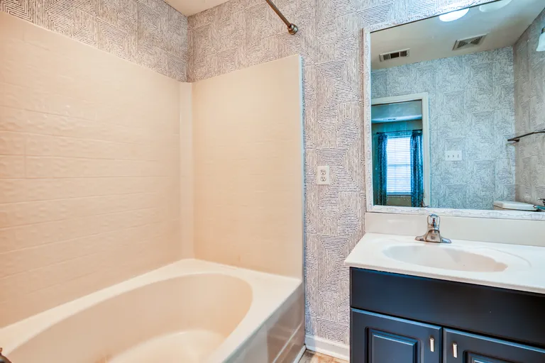 Savannah Real Estate | View 105 Station Trail | room 31 | View 32