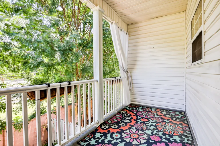 Savannah Real Estate | View 105 Station Trail | room 19 | View 20