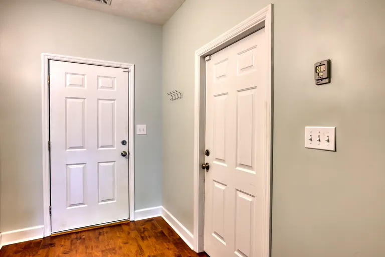Savannah Real Estate | View 105 Station Trail | room 3 | View 4