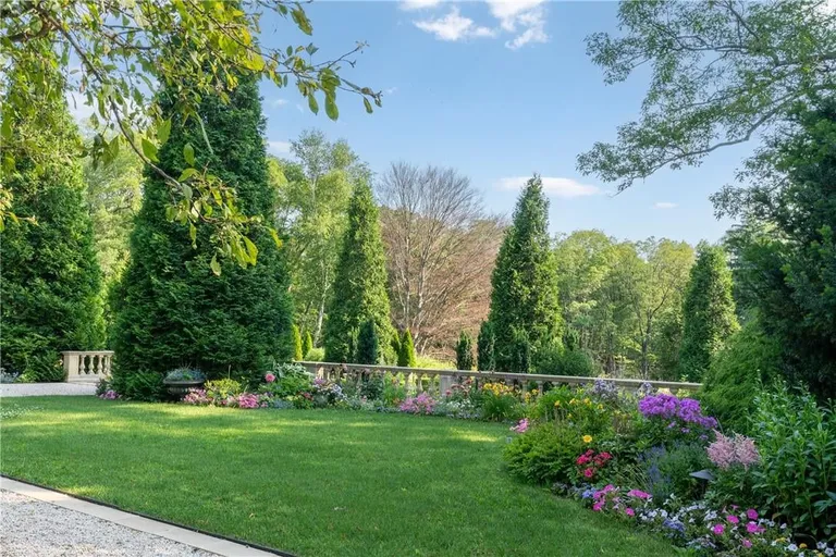 Hudson Valley Real Estate | View 41-61 Evarts Hill | room 15 | View 16