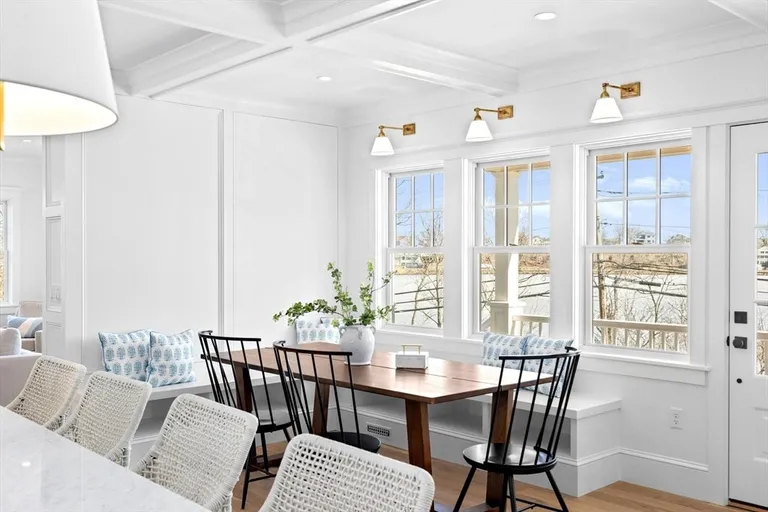 Boston, MA Real Estate | View 4 Windy Hill Rd | room 7 | View 8