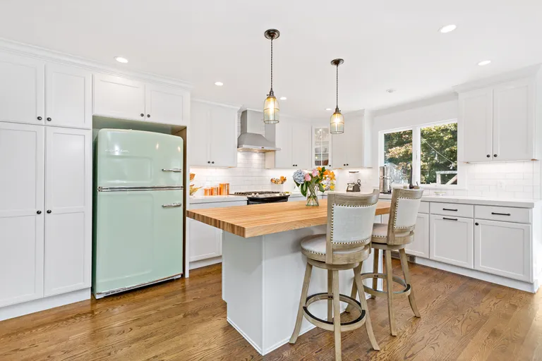 Westchester Real Estate | View 61 Stone Ave | PennyH-61 Stone-07 | View 5