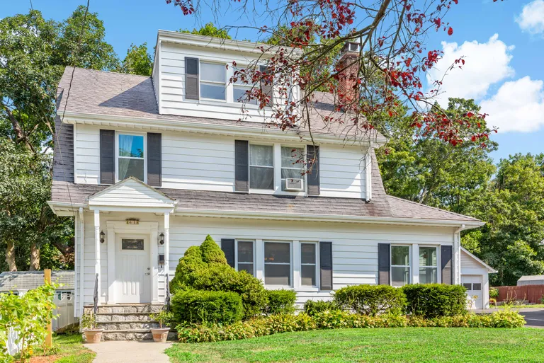 Westchester Real Estate | View 61 Stone Ave | PennyH-61 Stone-18 | View 32
