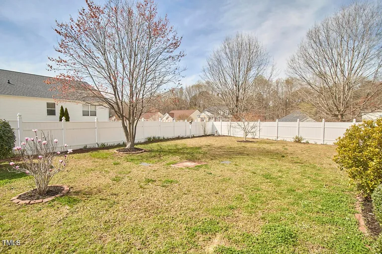 Raleigh, NC Real Estate | View 442 Steel Hopper Way | room 39 | View 40