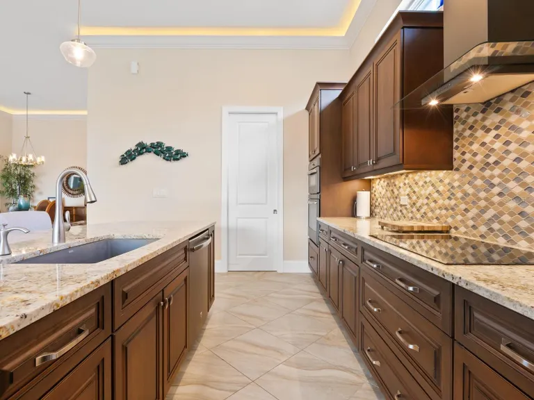 Sarasota/St. Petersburg Real Estate | View 12334 Baypointe Terrace | room 13 | View 14